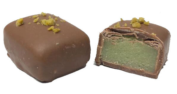 Pistache marsepein Melk Chocolade